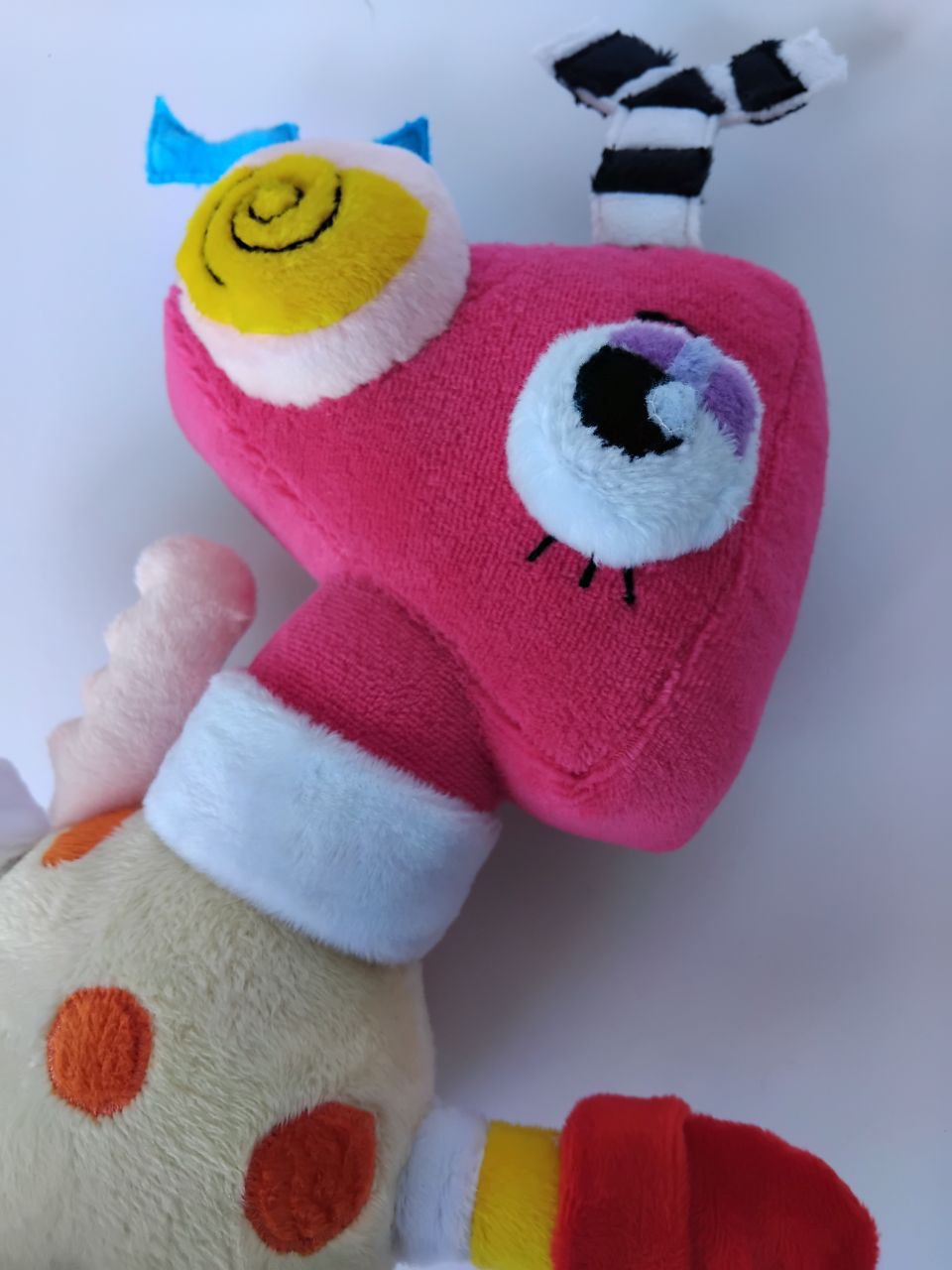 Custom Zooble-Inspired Plush from "The Amazing Digital Circus"